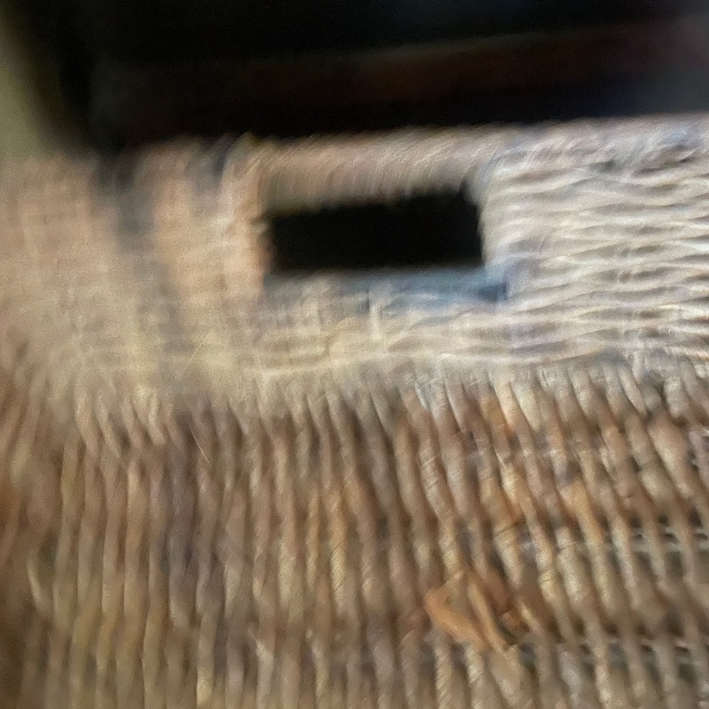 Wicker items - Picture 10 of 16